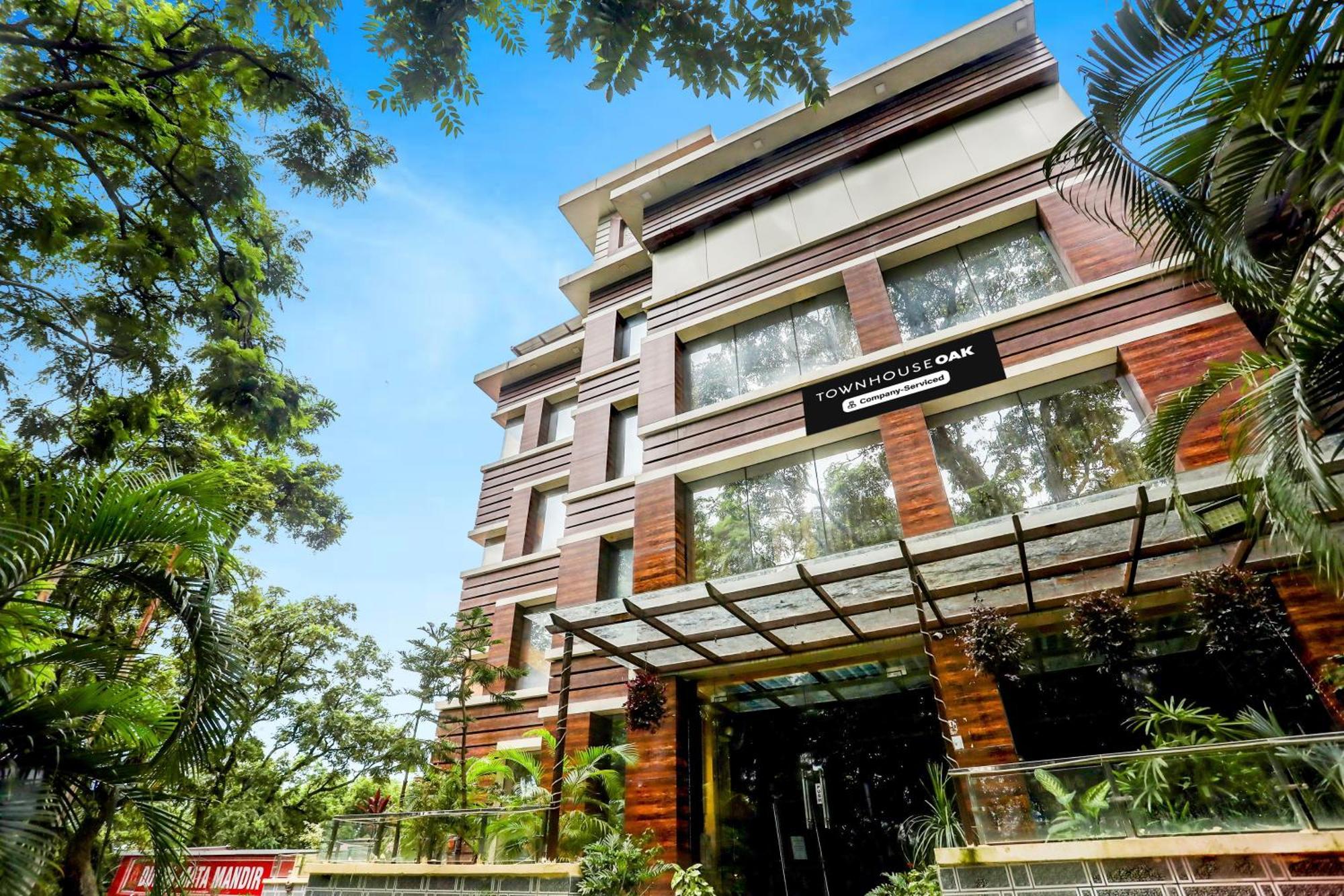 Super Townhouse Oak Pacify Hills Ξενοδοχείο Rājpur Εξωτερικό φωτογραφία